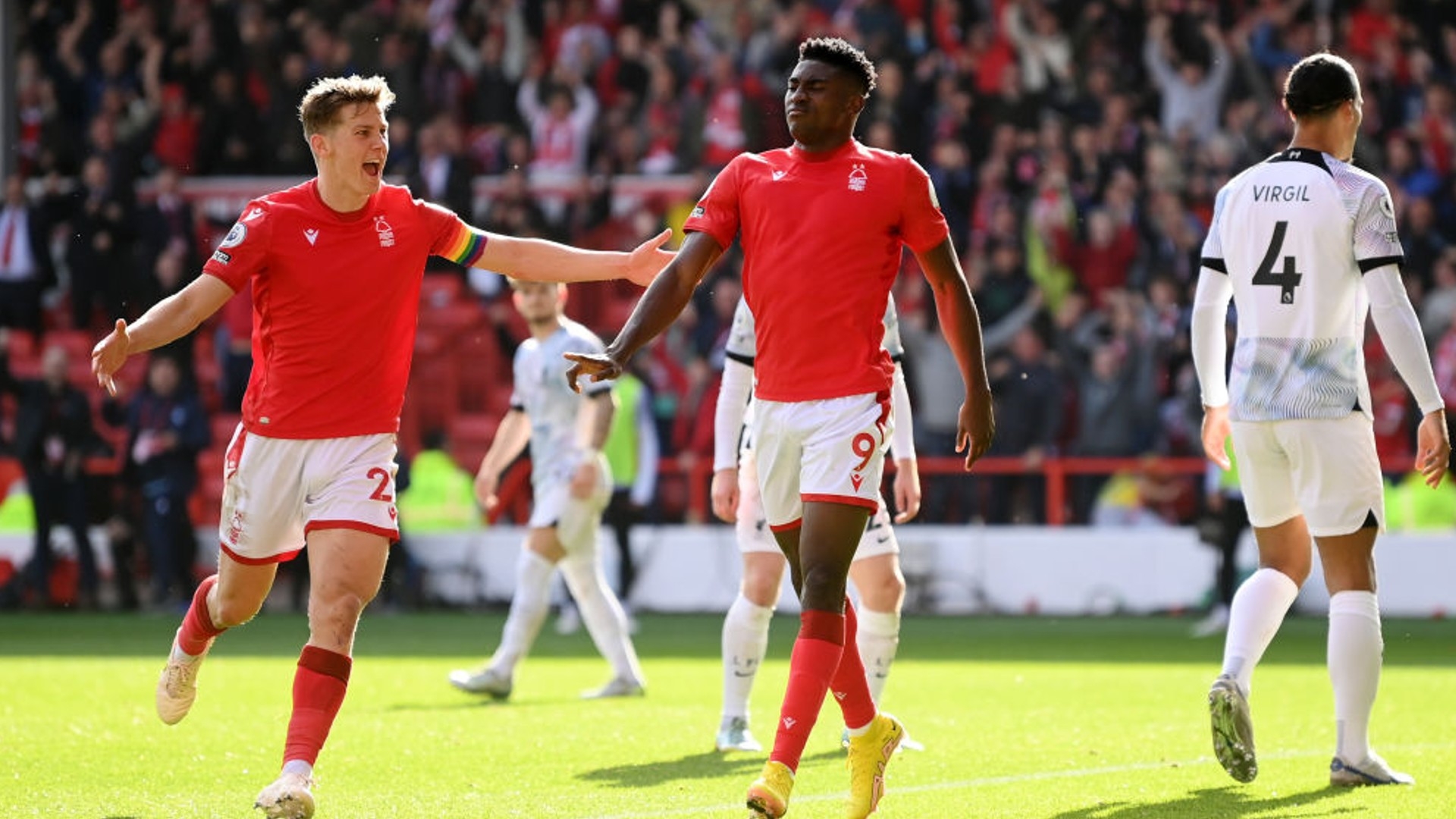 只要满怀激 只要满怀激